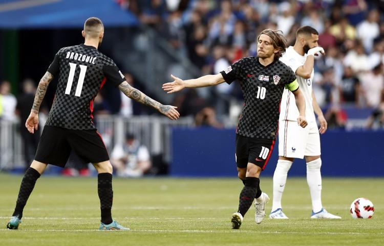 Het doelpunt van Modric doet Frankrijk opnieuw buigen